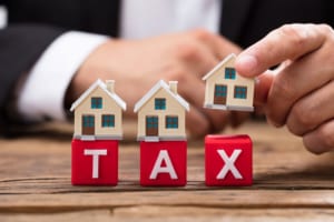 Tiền thu thuế chuyển nhượng bất động sản tăng gần gấp đôi